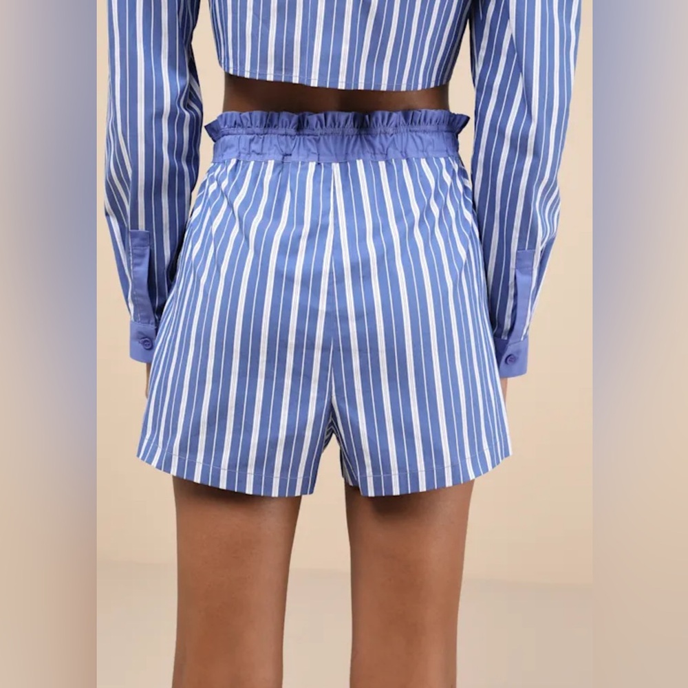 Lulus Playful Babe Blue And White Striped Ruffled Shorts - Size M - Picture 2 of 4